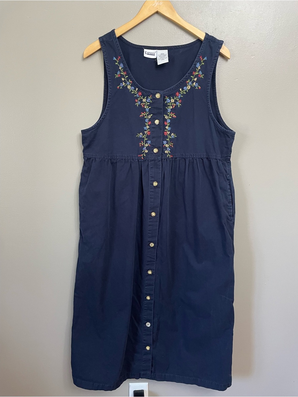 VTG Capacity Floral Embroidered Jumper Dress 100% Cotton Cottagecore medium
